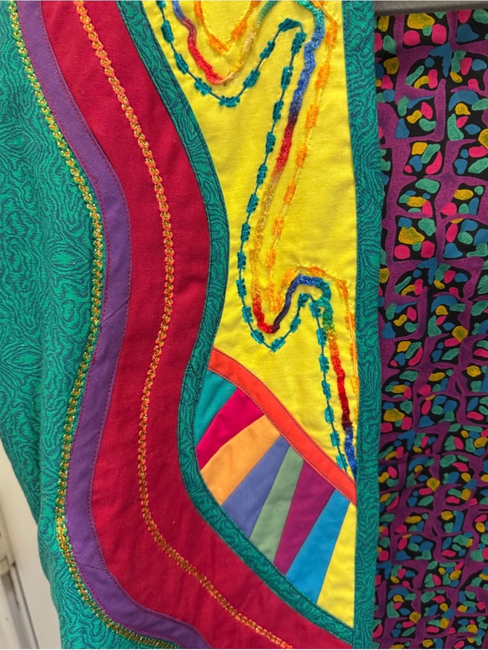 Colorful Patchwork Open-Front Vest — Multicolor - Picture 5 of 7